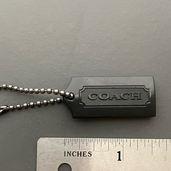 COPY - Coach Acrylic Hangtag Gunmetal/Black - Picture 3 of 3